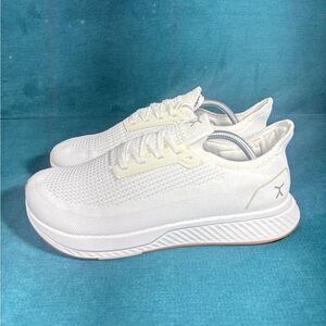 Flux Mens Adapt Runner White Gum Running Athletic Barefoot Knit Shoes Size 10